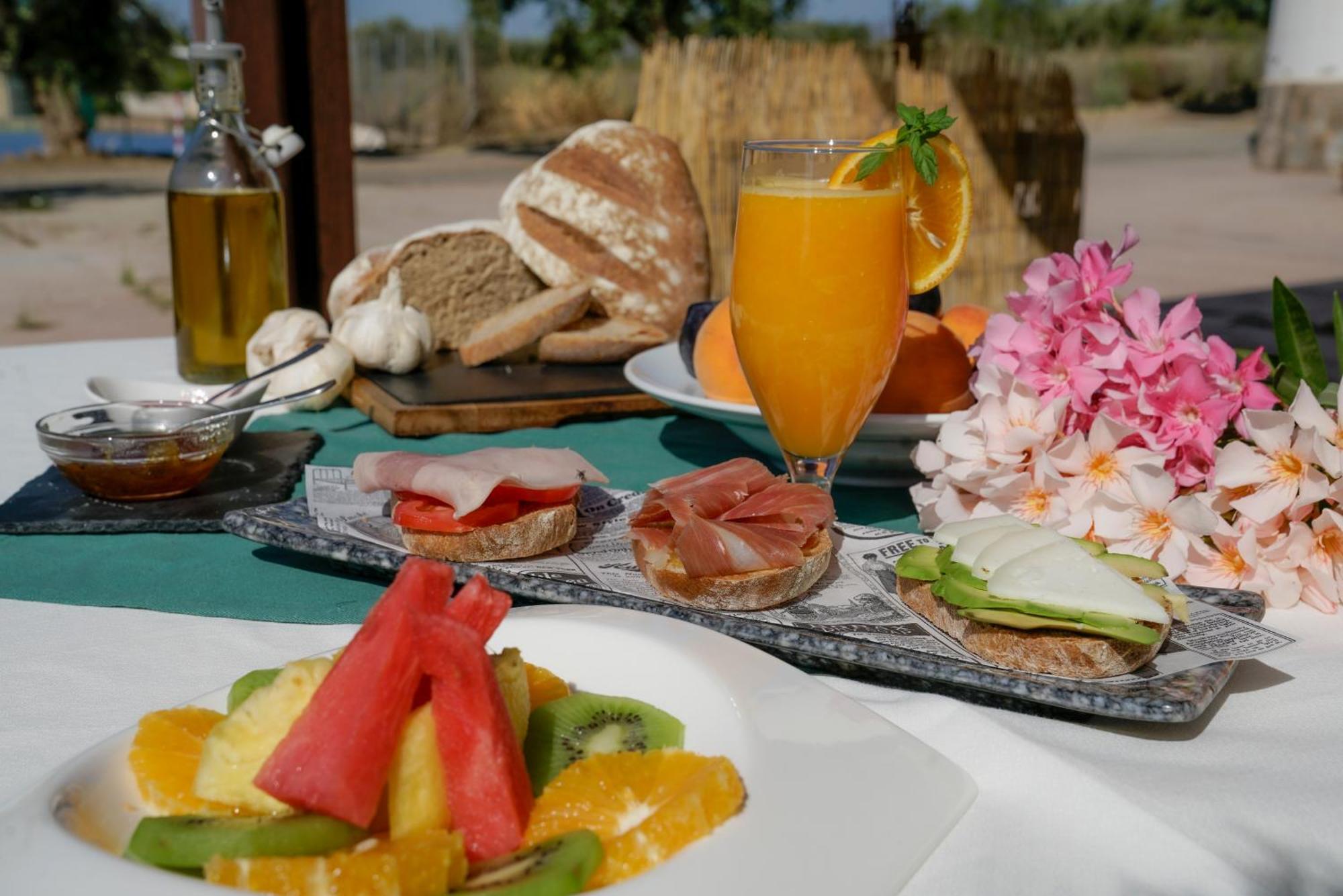 Hotel Rural Familiar Almirez-Alpujarra أندرش المظهر الخارجي الصورة